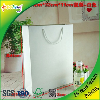 Wholesales Factory high-quanlity romantic promotion paper hand bag for gift,