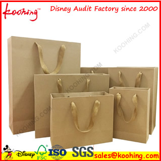 Factory Luxury / Fashion Outlet OEM pink Gift Paper Bag with Silk Ribbon Handle for Woman