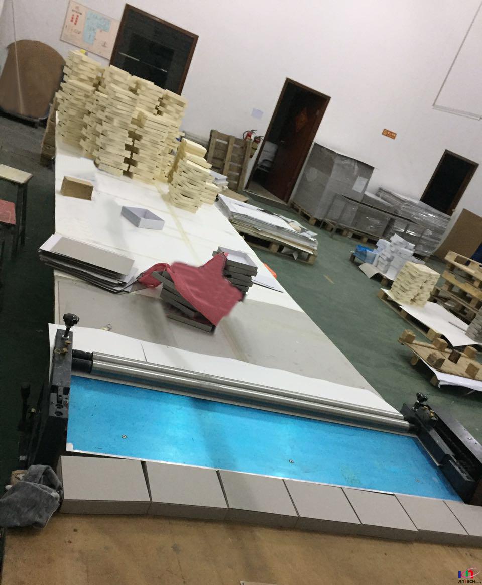 Koohing Gift Boxes Produce Line