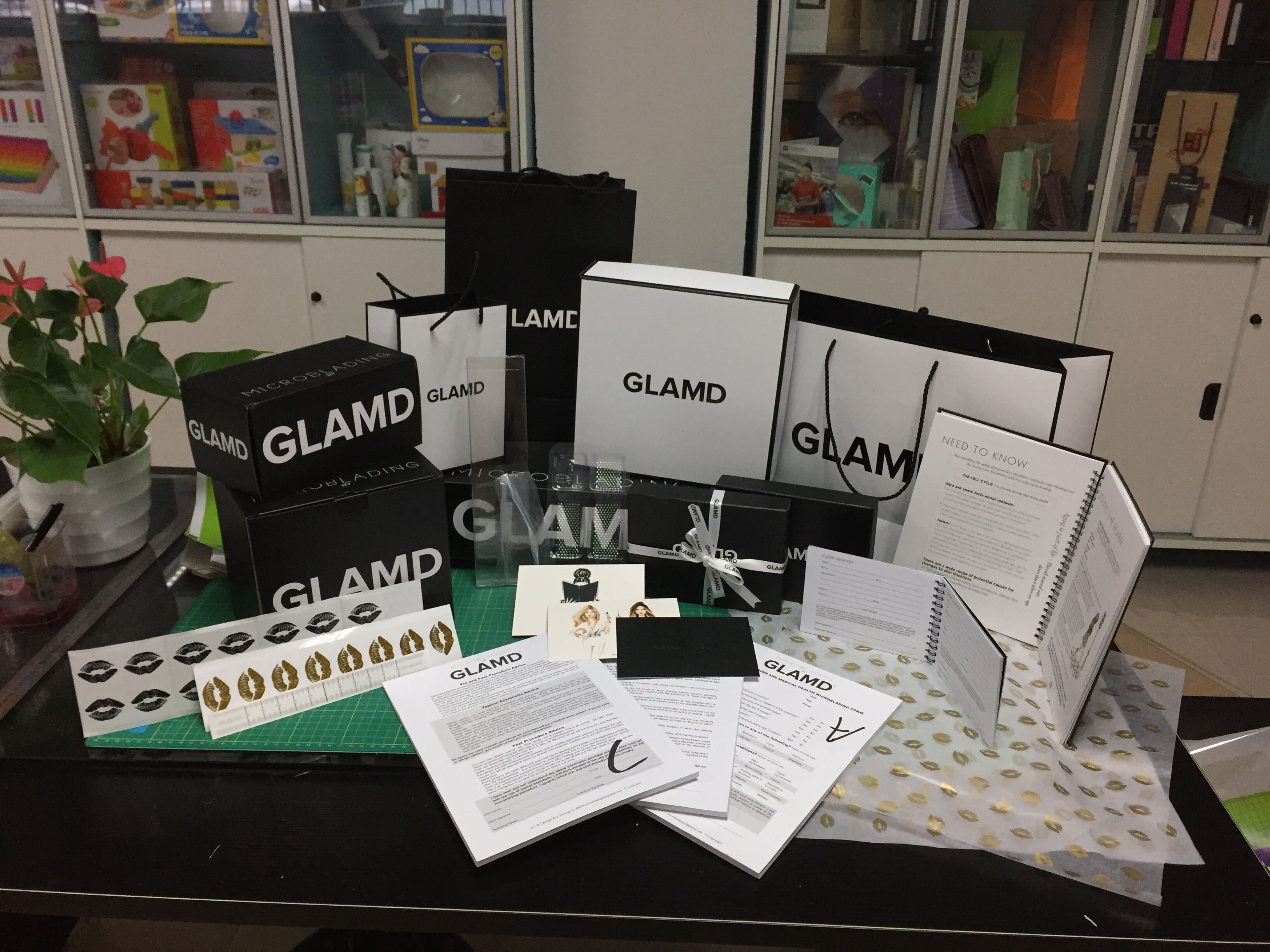 GLAMD Series Packaging